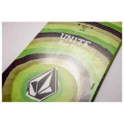 Planche Snowboard Nitro Ripper Youth X Volcom -Ski Équipement Boutique 9af3da644c784730b4308d150224cd4b2de888ba H23NITRBOA252936 904