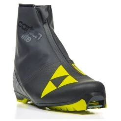 Chaussures De Ski Nordique Fischer Carbonlite Classic -Ski Équipement Boutique b8b51ed4395786a00d1fc6b0f1145bfe184f7245 VH21FISCCHA008 1