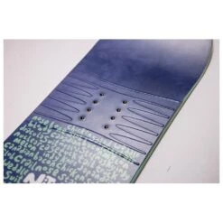 Planche Snowboard Nitro Ripper Kids -Ski Équipement Boutique cc0b1a7297f24ec1d01b07c78b4e1ad5b380fe2a H23NITRBOA252937 903